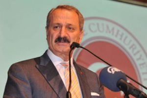 Bakan Merkez Bankasını eleştirdi