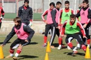 Sivasspor 7 eksikle &ccedil;alıştı