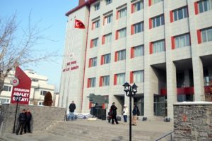 K&uuml;rtaj tutuklularına tahliye