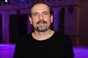 "&Ccedil;&ouml;z&uuml;m s&uuml;recine sanatla destek oluyoruz"