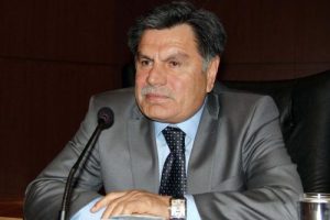 "Laik olmak adına maskaralıklar yapıldı"