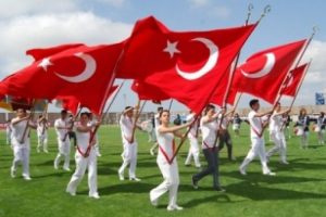 Futbol d&uuml;nyasından 19 Mayıs mesajları