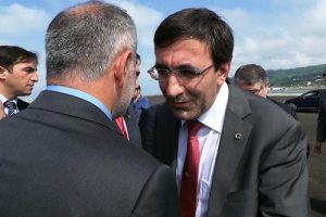 "Nitelikli yatırımları &uuml;lkemize &ccedil;ekersek kalkınırız"