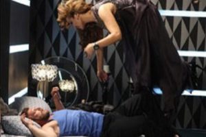 Kıvan&ccedil; Tatlıtuğ'un Arap d&uuml;nyasını sallayan klibi
