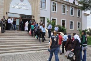 Sahte engelli raporu şebekesine operasyon: 33 g&ouml;zaltı