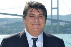 Serdar Adalı'dan Beşiktaş başkanlığına yeşil ışık