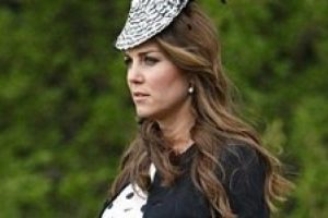 Kate yine r&uuml;zgarın azizliğine uğradı