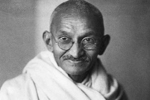 Gandhi'nin kanı a&ccedil;ık artırmada satılacak