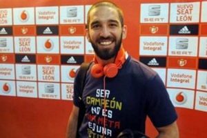Arda Turan Galatasaray'a d&ouml;n&uuml;yor mu ?