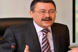 G&ouml;k&ccedil;ek'ten CHP'li Tarhan'a sert s&ouml;zler