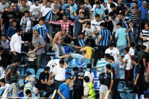 Adana Demirsporlu 42 taraftara yasal işlem