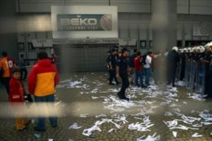 G.Saray-Karşıyaka taraftarına yasak!