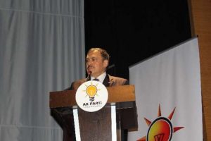 "İzmirliler CHP'yi sandığa g&ouml;mecektir"
