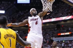 LeBron Miami'yi sırtında taşıdı!