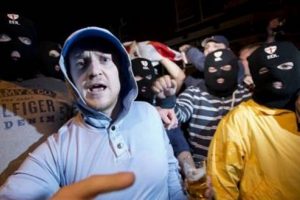 İngilizler İslam'a savaş a&ccedil;tı