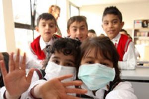 L&ouml;semili &ccedil;ocuklar i&ccedil;in 1 saatinizi ayırın