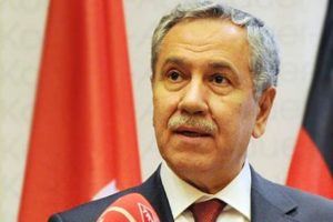 "Komisyondan netice alamazsak partilerin kapısını &ccedil;alarız"