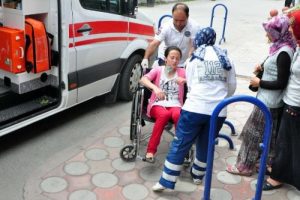 Biber gazı eğitimi, &ouml;ğrencileri hastanelik etti