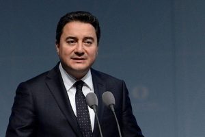 T&uuml;rkiye'ye 4. yatırım yabılabilir notu