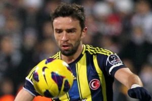 G&ouml;khan G&ouml;n&uuml;l'&uuml;n 6 ay gizlediği sakatlık