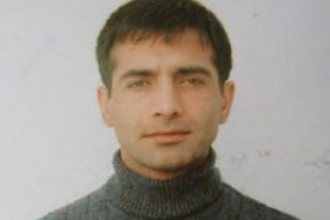 Hasta mahkuma ameliyat sonrası darp edildi
