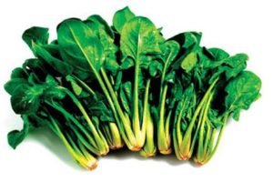 G&ouml;z sağlığı i&ccedil;in ıspanak ve patates t&uuml;ketin