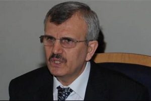 Alkol piknik ve sahilde izinle i&ccedil;ilecek