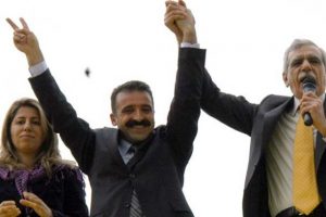 Yargıtay BDP'lilerin &ouml;rg&uuml;t &uuml;yeliğini onadı