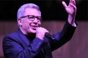 Z&uuml;lf&uuml; Livaneli: Bir iktidar gelir bir iktidar gider