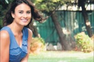 Eşinin ter kokusuna aşık