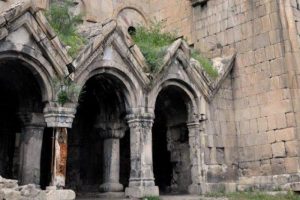 11 asırlık kiliseye krikolu destek
