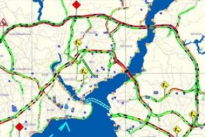 Her iki k&ouml;pr&uuml;de de trafik fel&ccedil;