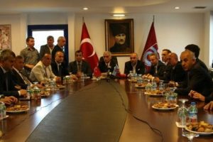 Trabzonspor''un yeni y&ouml;netimi g&ouml;revi devraldı