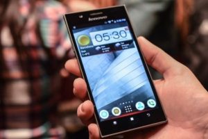 Lenovo Avrupa ve ABD'de telefon satmaya başlayacak