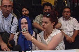 Gazetecinin eşi Başbakan'dan yardım istiyor
