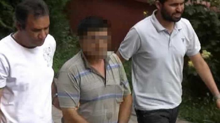 Sevgilisinden hoşlanan kişiyi vurdu