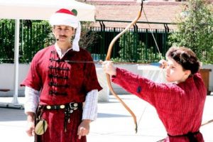 Okmeydanı yeniden ok&ccedil;uların