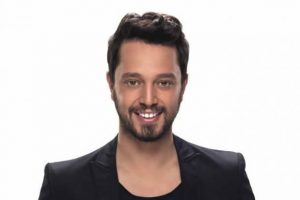 Murat Boz 'ev'lendi