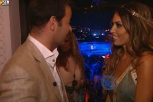 Yolanthe yengeden frikik
