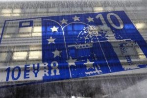 Euro B&ouml;lgesi'nde g&uuml;ven y&uuml;kseliyor