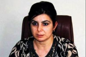 'CHP'li eski başkan, eşinin aracına bomba koydu'
