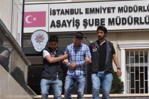 Kuyumcuyu soyarken su&ccedil;&uuml;st&uuml; yakalandı