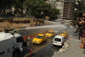Taksim Gezi Parkı canlı yayın