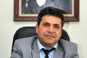 &Ouml;ğrenci velisi serbest kıyafete karşı