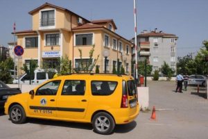 &Ouml;nce gasp etti sonra rehin aldı