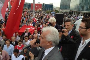 İleri faşizmin ayak sesleri!
