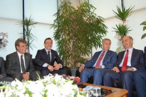 Arın&ccedil;'tan BTSO'ya hayırlı olsun ziyareti