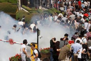 İ&ccedil;işleri Bakanlığı'ndan Taksim olayları a&ccedil;ıklaması