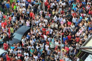 İzmir sokak ve caddeleri yangın yeri