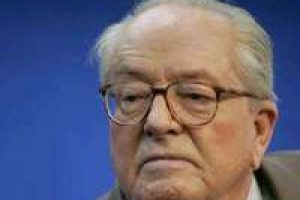 Le Pen dokunulmazlığını kaybedebilir